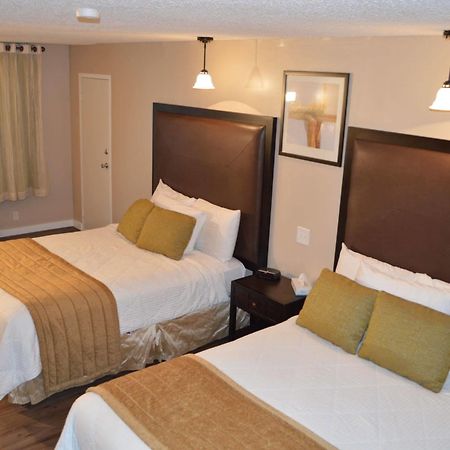 Laramie Valley Inn Екстер'єр фото